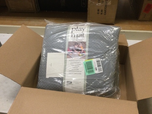 4' x 4' Baby Travel Play Mat. Appears New - Lot 294