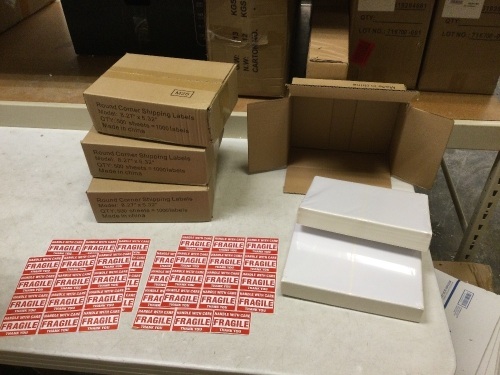 Lot of (4) Packs of 1000 8.27" x 5.32" Round Corner Shipping Labels - Lot 298