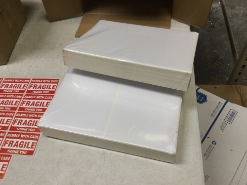 Lot of (4) Packs of 1000 8.27" x 5.32" Round Corner Shipping Labels - Lot 308