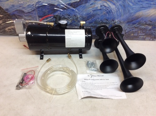 4 Trumpet Train Horn Air Compressor with 3L Tank, 12V - Unknown Condition - Lot 436