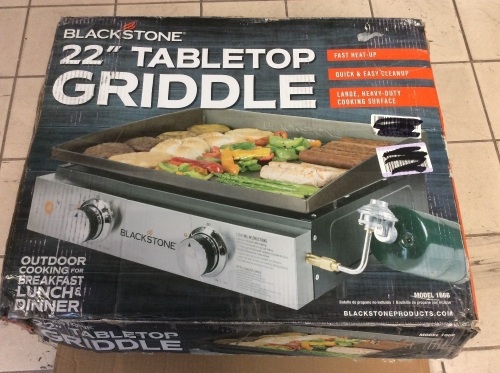 Blackstone Tabletop Grill, 22 inch, Black - E-Comm Return, Unknown Condition - Lot 477