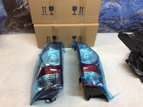 Replacement Tail Lights for 2005-2015 Toyota Tacoma - Appear New - Lot 680