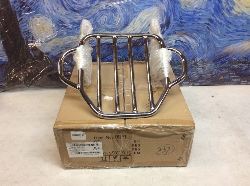 Detachable 2-Up Luggage Rack For Harley Touring - Appears New  - Lot 827