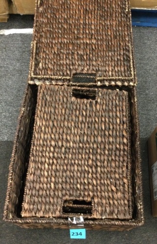 Set of 3 Large Hyacinth Storage Baskets w/ Handles, Lid - 21", 20", 18" - Lot 234