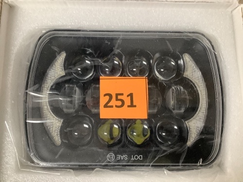 LED Light With Emc - Lot 251