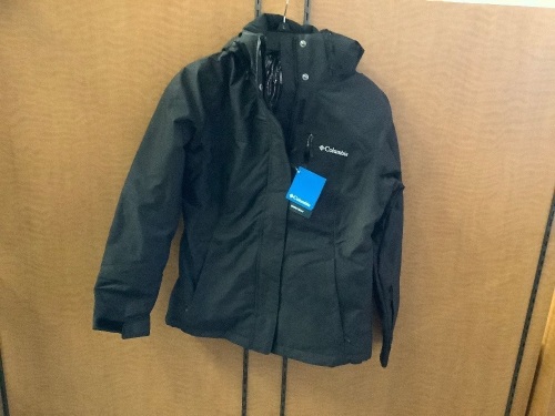 Columbia, Alpine Action OH Jacket, Womens Small, Appears New  - Lot 15