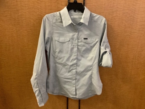 Colombia,  Long Sleeve Button Up, Small, Appears New - Lot 116