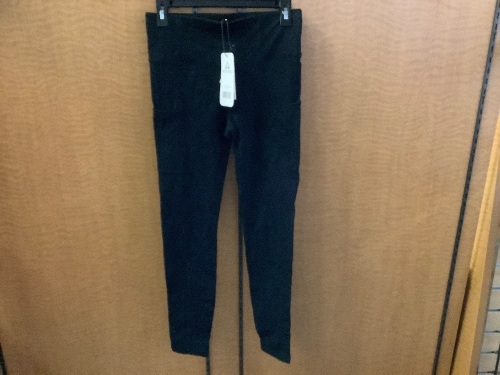Ascend, Brushed Small Pant, Appears New - Lot 152