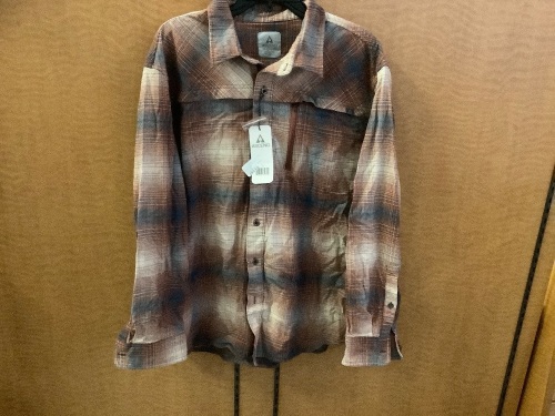 Ascend, Long Sleeve Plaid Button Up, 2XL, appears new - Lot 153