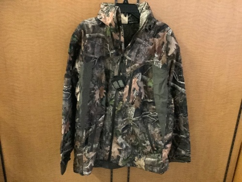 Redhead, Large Kanati Squaltex Parka, Appears New - Lot 182