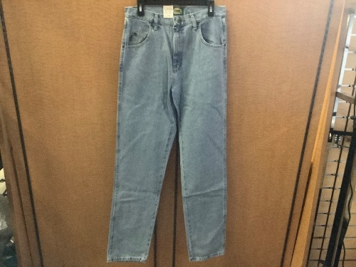 Relaxed Fit Jeans, Mens 32x36, Appears New - Lot 207
