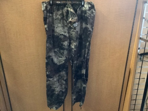 Mens Hunting Pant, Xl, Appears New - Lot 212