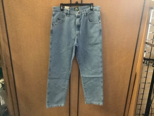 Relaxed Fit Jeans, 35x30 Mens Jeans, Appears New - Lot 217