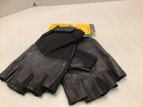 Mesh Black Shooting Gloves, Medium, Appears New - Lot 340