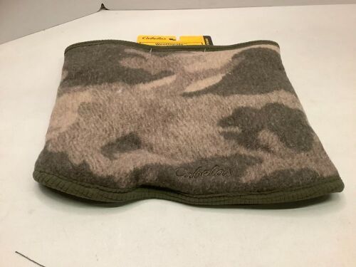 Woolitmate Neck Gaiter, 1 Size, Appears New - Lot 346