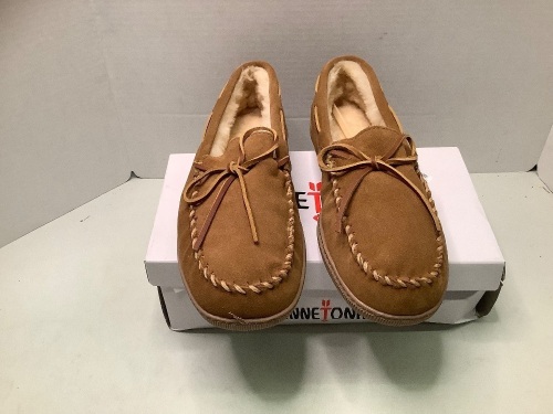 MinndTonka Mens SheepSkin Hardsole Moc Golden Tan, Size 11, Damaged Box, Appears New - Lot 354Y