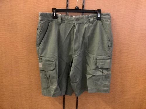Red Head Men's Shorts, 36, Appears New - Lot 369