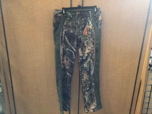 SHE Outdoor Pants, Medium, Appears New - Lot 375