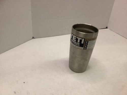 Yeti Rambler, 20oz Tumbler, Missing Lid, Ecommerce Return - Lot 418