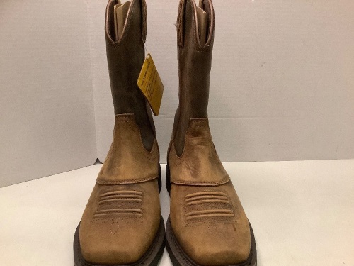 Pinedale Square Toe Boots, 8.5, Ecommerce Return - Lot 431