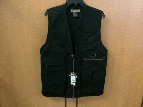 5.11 Tactical Men's Vest, Medium, Appears New - Lot 496