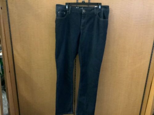 Natural Reflections Women's Jeans 14, Appears New - Lot 507