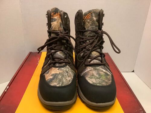 SHE Timbertrek 1000 Boots, 9.5, Ecommerce Return - Lot 565