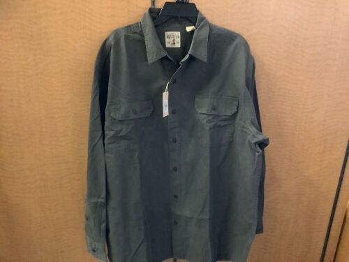Red Head Men's Button Up, 2XL, Appears New - Lot 680