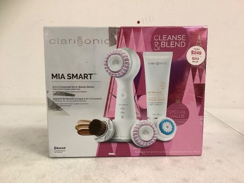 Clarisonic Mia Smart Beauty Device, New - Lot 9