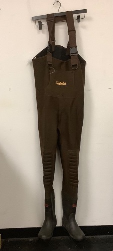 Classic Series ll Neoprene Lug Sole Waders, Size 9R, E-Commerce Return - Lot 15