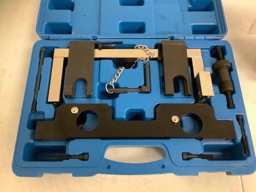 Alignment Tool Kit, Appears New - Lot 389