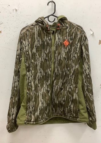 Nomad Mens Jacket, XL, E-Comm Return - Lot 630