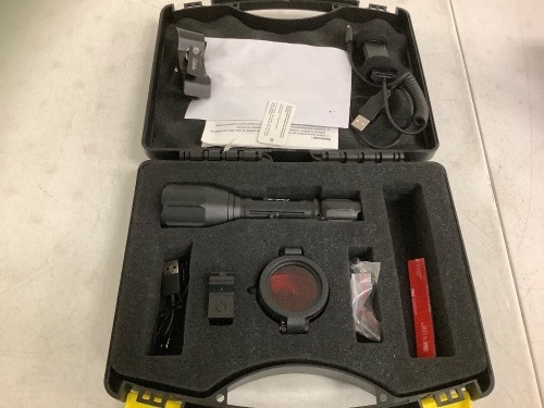 Predator Light Kit, Works, E-Commerce Return - Lot 661