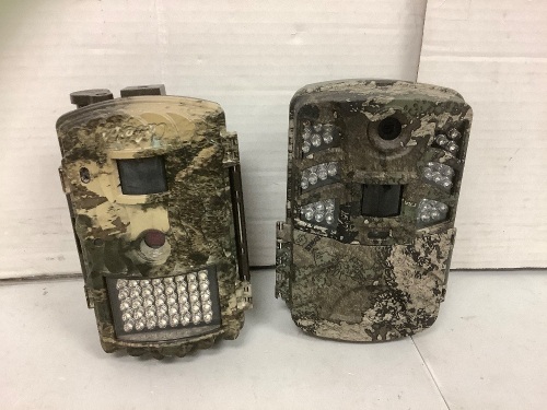 Lot of (2) Trail Camera - Lot 674