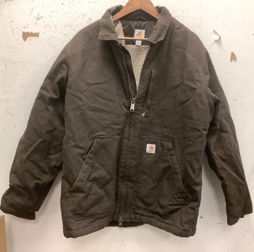 Carhartt Coat, Large, E-Comm Return - Lot 707