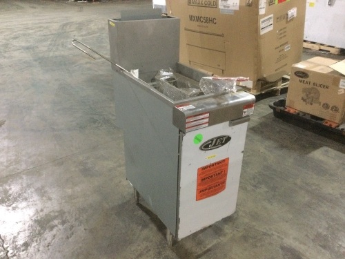 Jet JFF3-40L Deep Fryer, Liquid Propane. Has 1 Basket - Lot 88