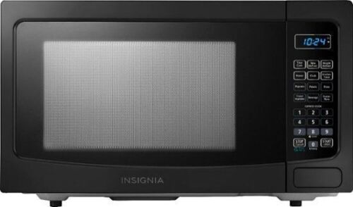 Insignia 1.1 Cu. Ft. Microwave - Lot 416