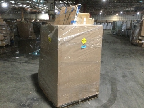 Pallet of "Broken Glass" Returns. Unknown Conditions - Lot 1150