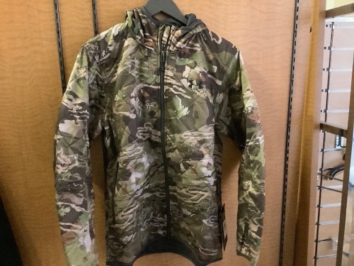 Under Armour Men's Small Jacket, Appears New - Lot 71