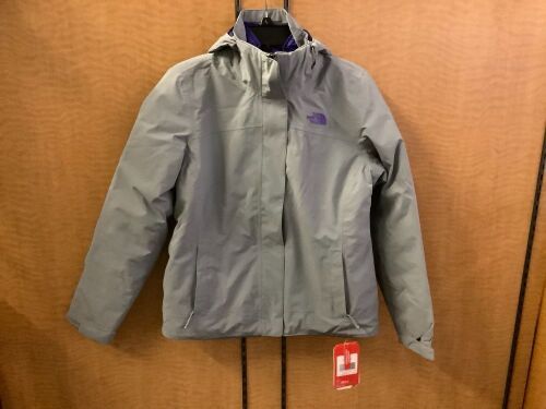 The North Face Womens Carto TriClimate Coat, Medium, Appears New - Lot 92