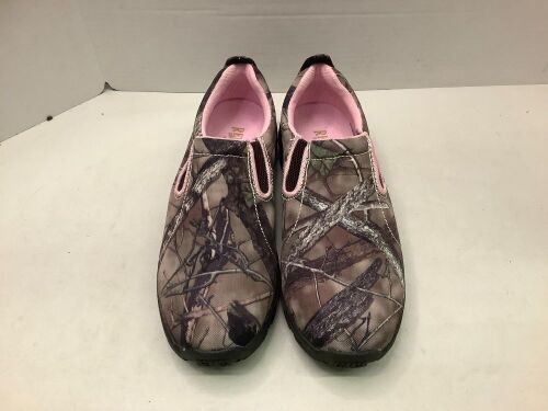Red Head Ladies Mocs, 9.5, Ecommerce Return - Lot 103