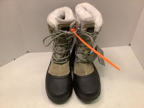 Natural Reflections Women's Insulated Boot, 9, Ecommerce Return - Lot 157
