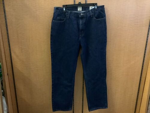 Red Head Men's Jeans 36x30, Appears New - Lot 251