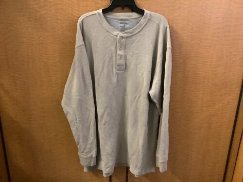 Red Head Men's Shirt, XL, Appears New - Lot 280