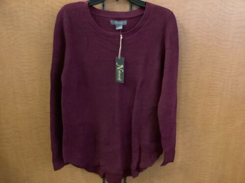 Natural Reflections Women's Sweater, Medium, Appears New - Lot 310