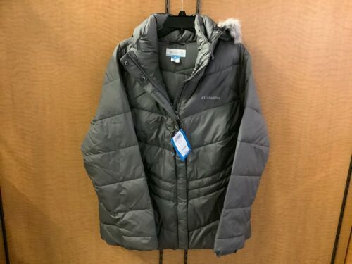 Columbia Peak to Park Insulated Jacket, Women's 1X, Appears New - Lot 345