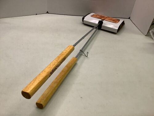 Eclipse Double Fire Iron, Ecommerce Return - Lot 414