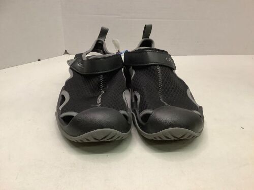 Crocs, Men's 9, Dirty, Ecommerce Return - Lot 419