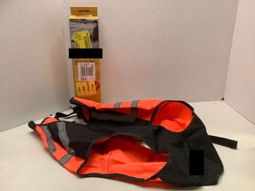 Upland Dog Vest, Medium, Ecommerce Return - Lot 438