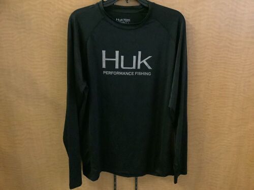 Huk Pursuit Vented Long Sleeve, Large, Appears New - Lot 497